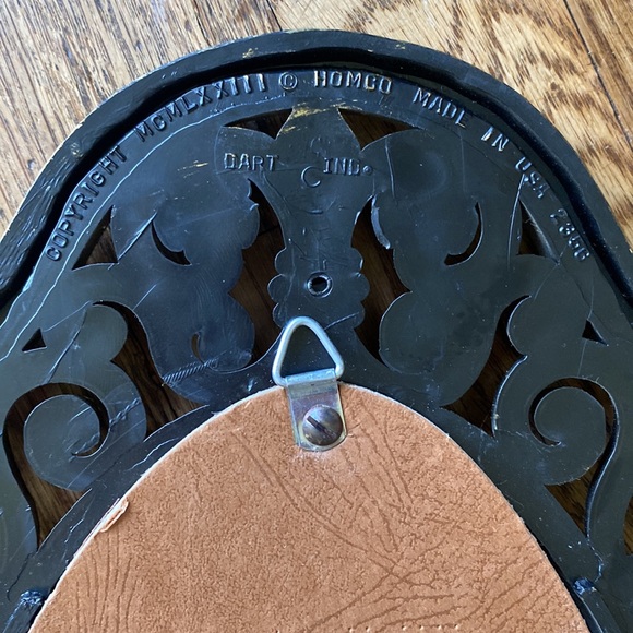 Pair of Vtg 70s HOMCO 2356 Gothic Spanish Revival Scroll Regency Wall Mirrors - Picture 6 of 6